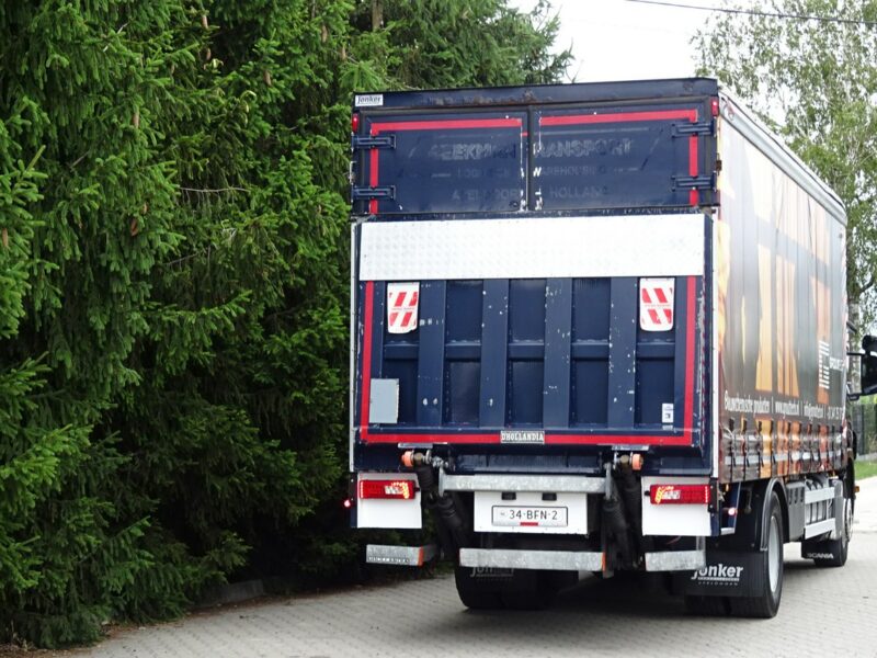 Scania P250 Euro 6 Firanka winda klapa poduszki sprowadzony Scania P 250 Euro 6 firanka winda klapa przebieg udokumentowany Sprowa