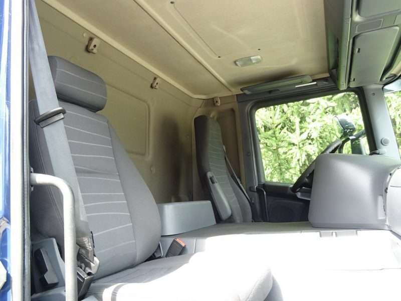 Scania P250 Euro 6 Firanka winda klapa poduszki sprowadzony Scania P 250 Euro 6 firanka winda klapa przebieg udokumentowany Sprowa