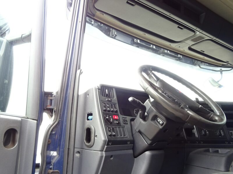 Scania P250 Euro 6 Firanka winda klapa poduszki sprowadzony Scania P 250 Euro 6 firanka winda klapa przebieg udokumentowany Sprowa