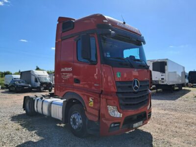 Mercedes Actros
