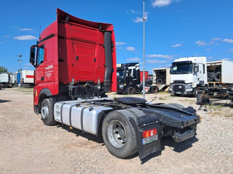 Mercedes Actros