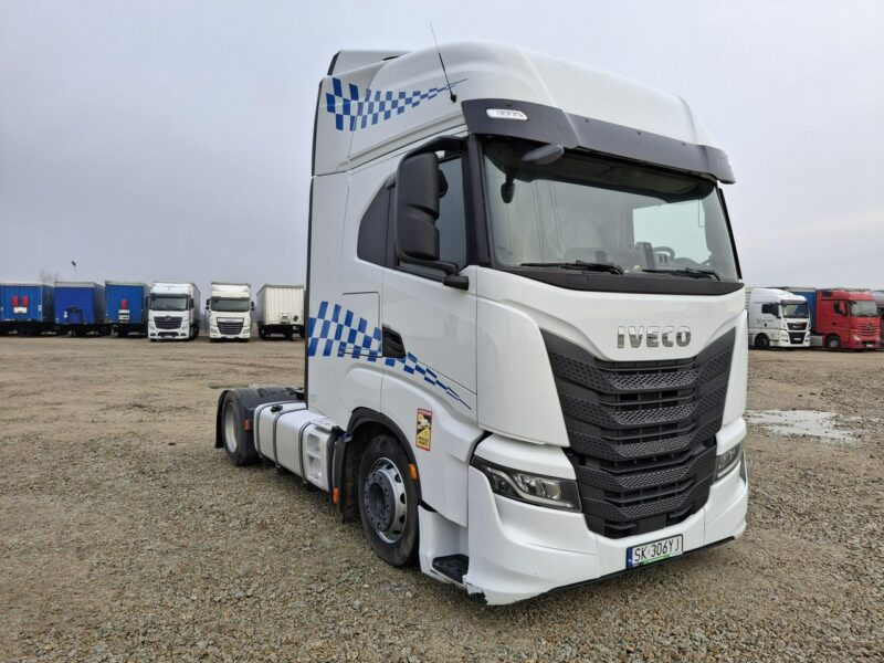 Iveco As440ST/Fp Lt
