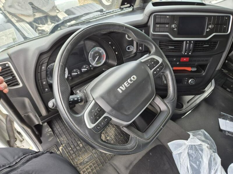 Iveco As440ST/Fp Lt