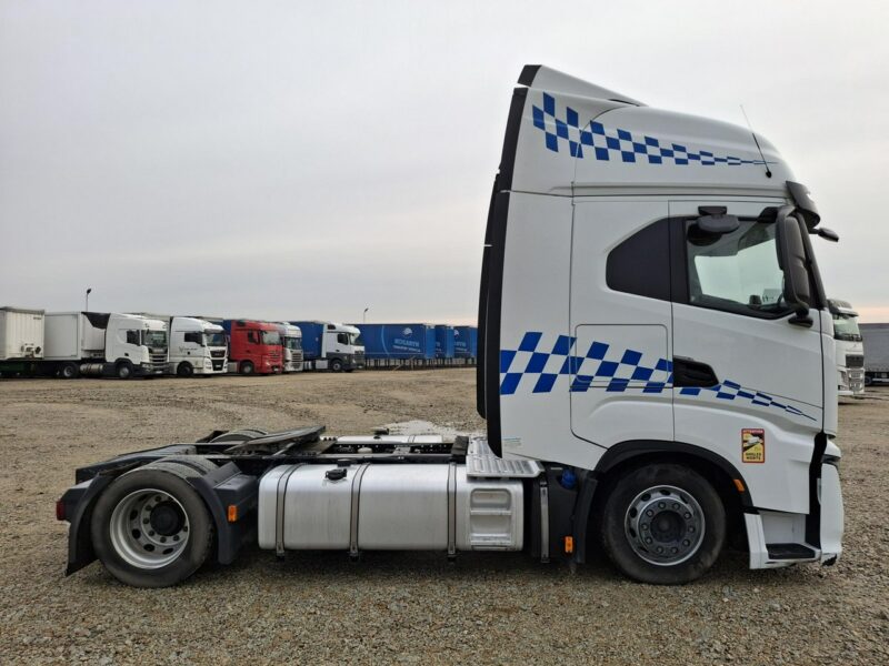 Iveco As440ST/Fp Lt