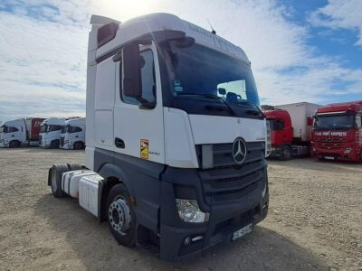 Mercedes Actros