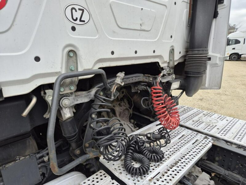 Mercedes Actros