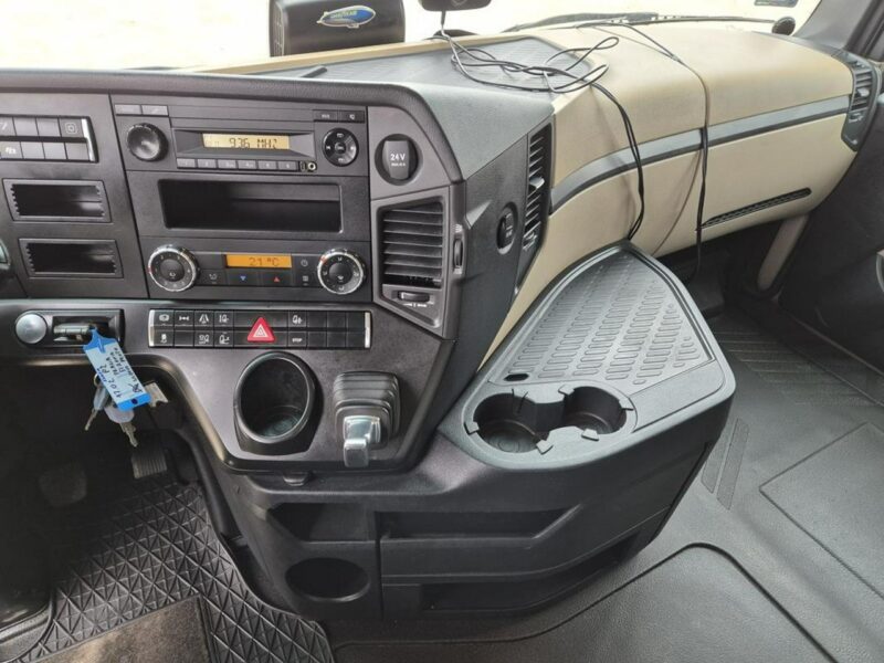 Mercedes Actros