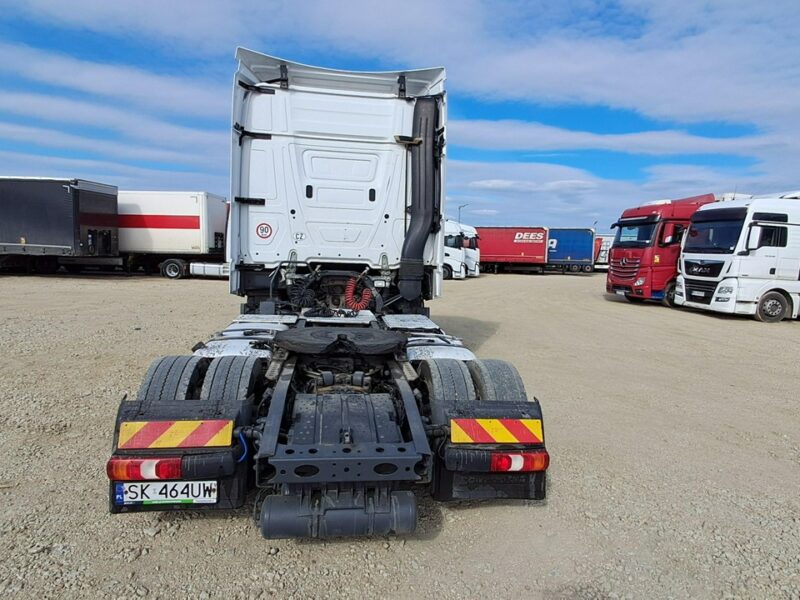Mercedes Actros