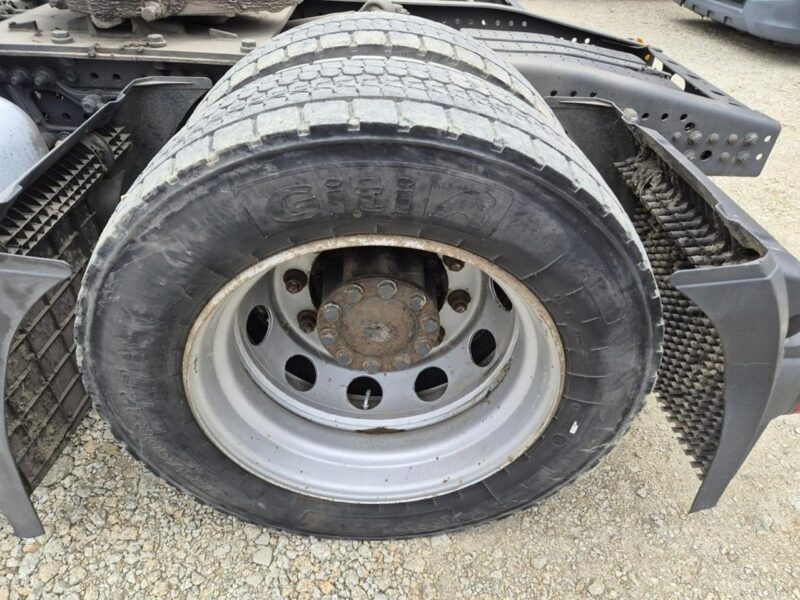 Mercedes Actros