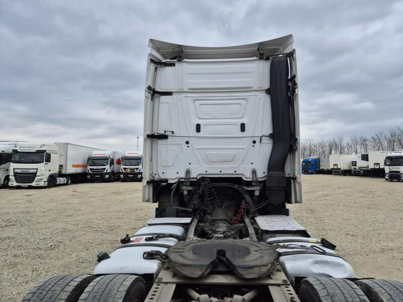 Mercedes Actros