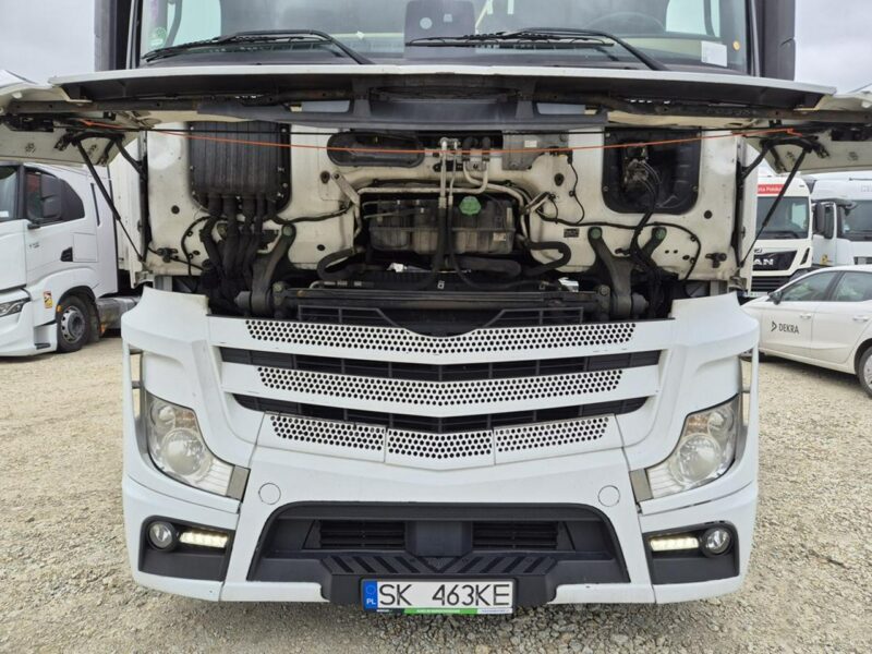 Mercedes Actros