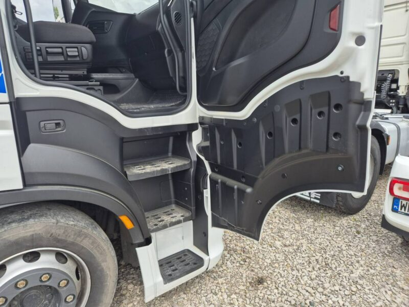 Iveco As440ST/Fp Lt