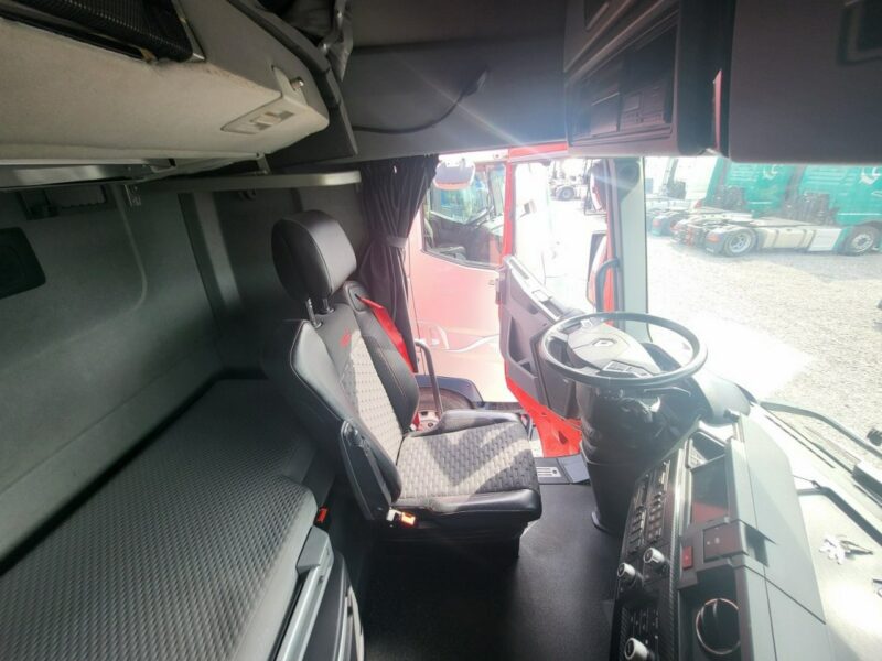 Renault T520