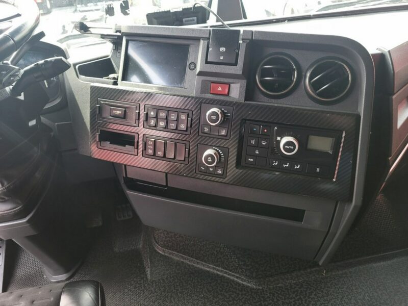 Renault T520