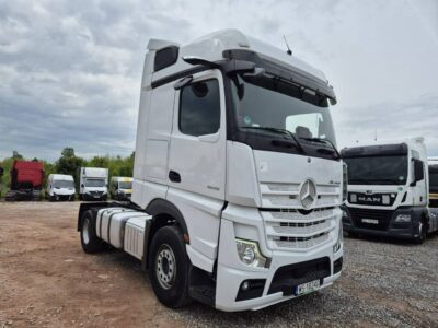 Mercedes Actros