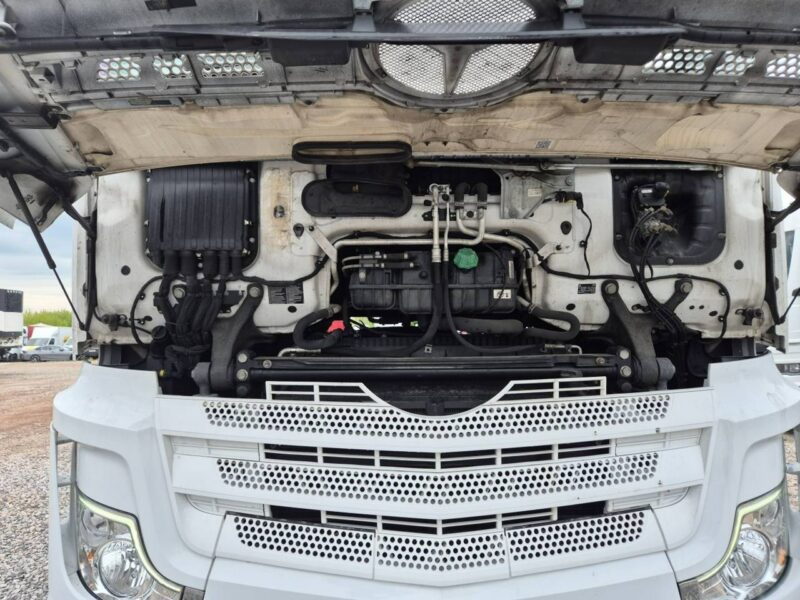Mercedes Actros