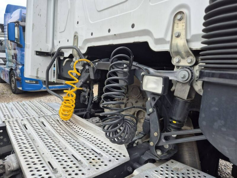Mercedes Actros