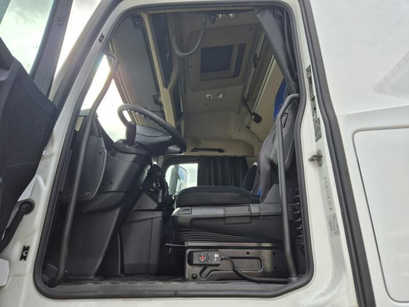 Mercedes Actros