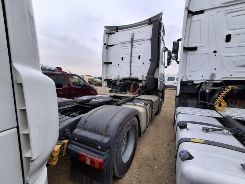 Mercedes Actros