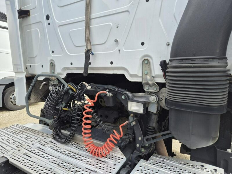 Mercedes Actros
