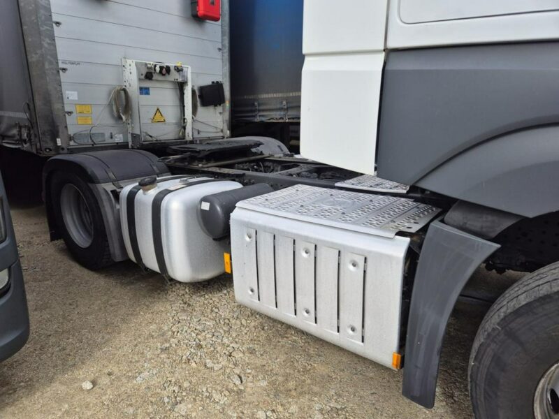 Mercedes Actros