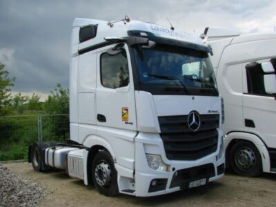 Mercedes Actros