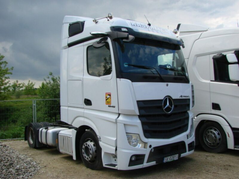 Mercedes Actros