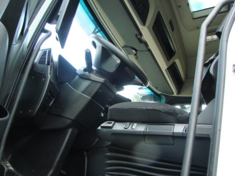 Mercedes Actros