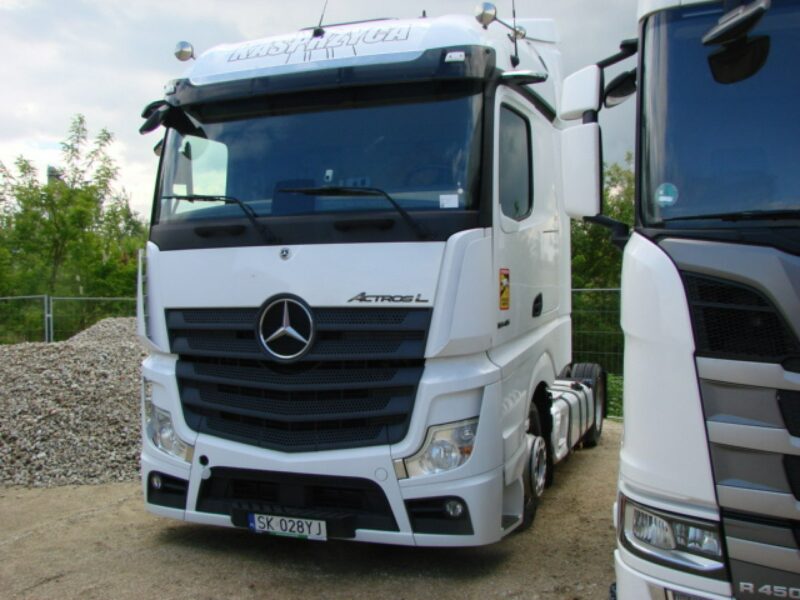 Mercedes Actros