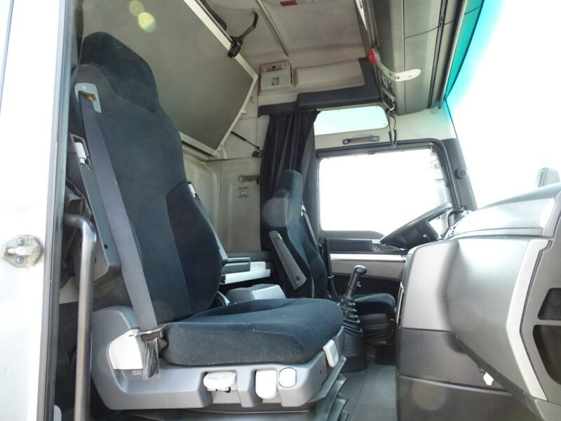 MAN TGX 18.440 Ciągnik Siodłowy Spoilery Kabina XXL ESP, ASR , Webasto , Klima , Poduszki , Manualna Skrzynia Biegów