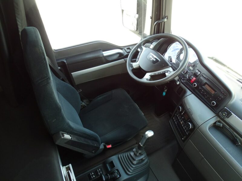 MAN TGX 18.440 Ciągnik Siodłowy Spoilery Kabina XXL ESP, ASR , Webasto , Klima , Poduszki , Manualna Skrzynia Biegów