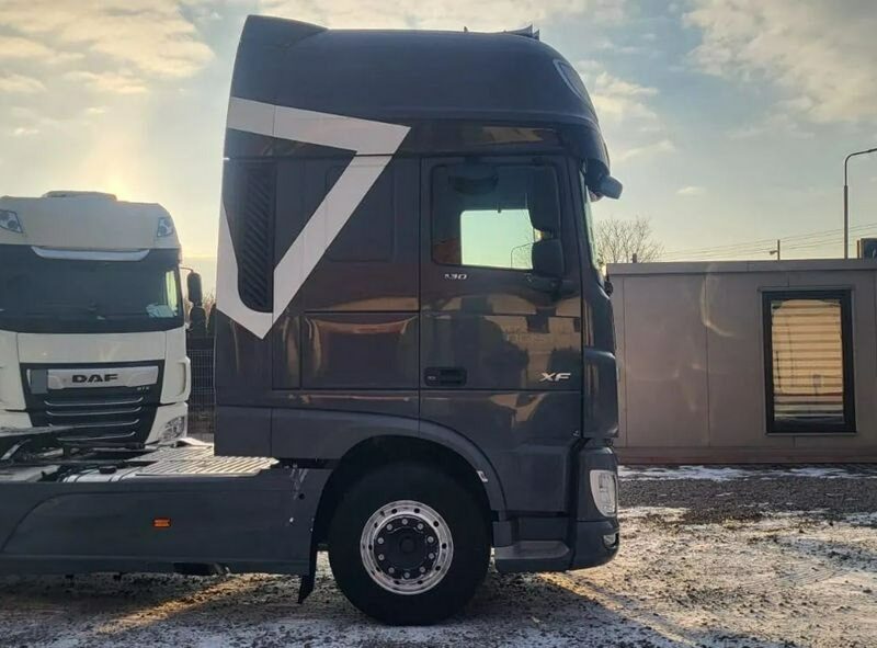 DAF XF 530 FT SSC retarder, 2 zbiorniki, klima postojowa, serwis DE