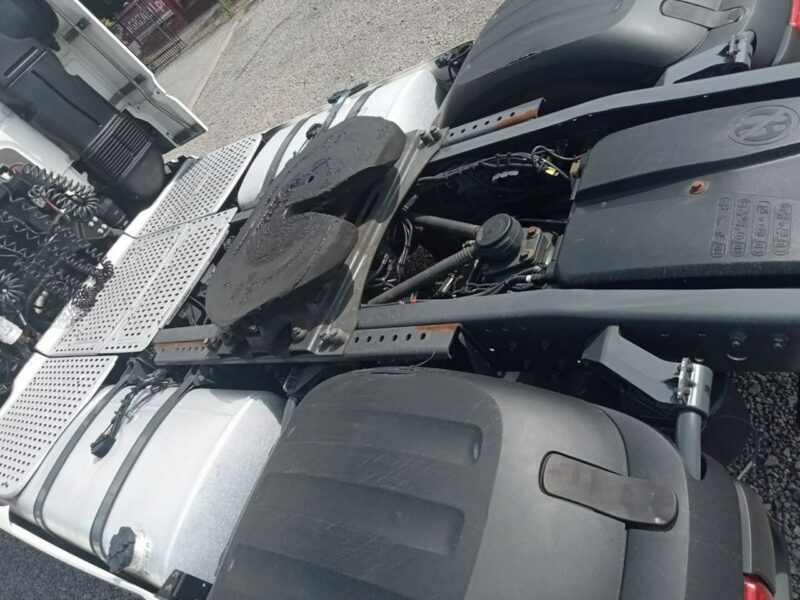 DAF XF 530 FT SSC retarder, 2 zbiorniki, klima postojowa, serwis DE