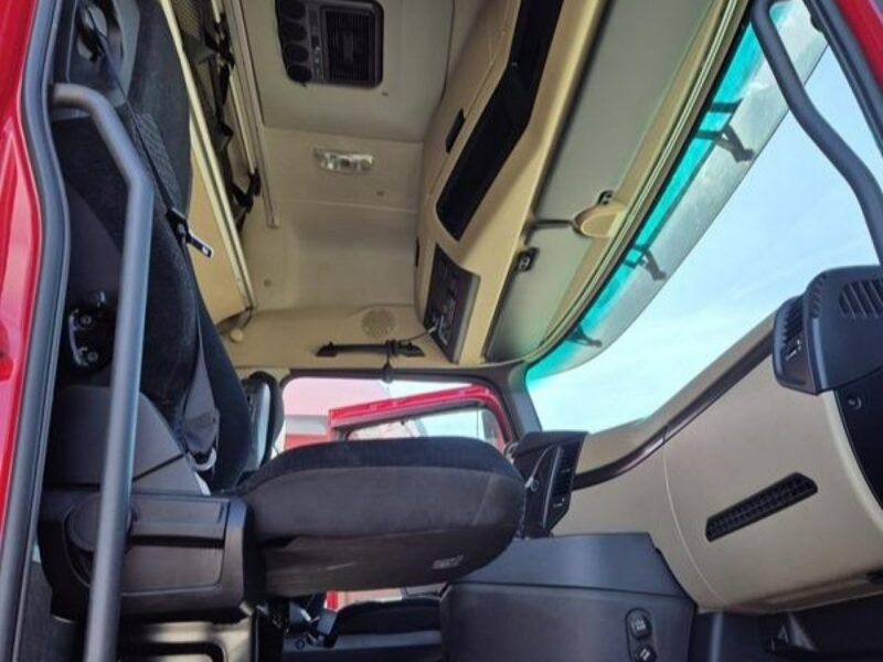 Mercedes Actros