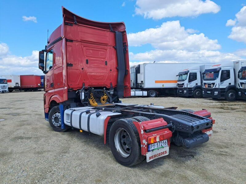 Mercedes Actros