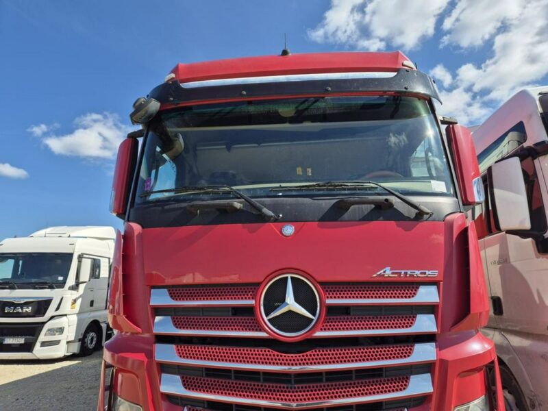 Mercedes Actros