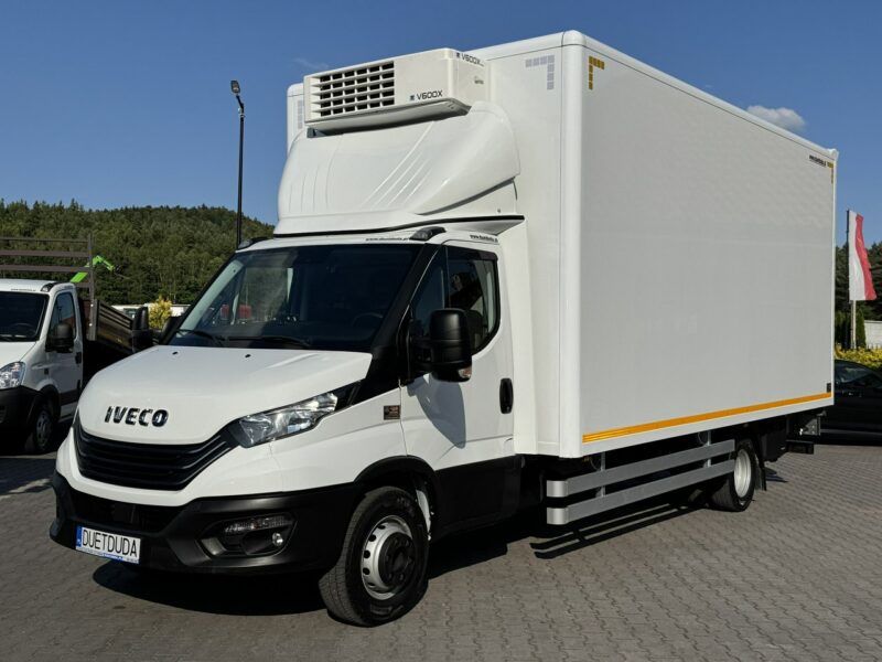 Iveco Daily 72C18 Mroźnia HI-MATIC 14 Euro Palet Kamera Agregat Thermo King V600X Boczne Drzwi Winda BAR 1000KG (70C18)