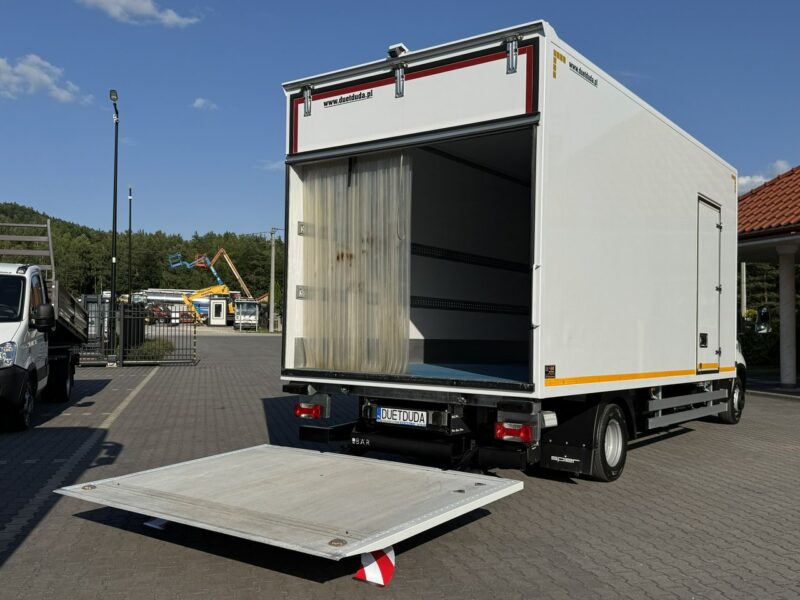 Iveco Daily 72C18 Mroźnia HI-MATIC 14 Euro Palet Kamera Agregat Thermo King V600X Boczne Drzwi Winda BAR 1000KG (70C18)