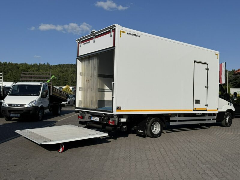 Iveco Daily 72C18 Mroźnia HI-MATIC 14 Euro Palet Kamera Agregat Thermo King V600X Boczne Drzwi Winda BAR 1000KG (70C18)