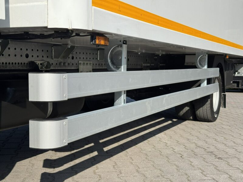 Iveco Daily 72C18 Mroźnia HI-MATIC 14 Euro Palet Kamera Agregat Thermo King V600X Boczne Drzwi Winda BAR 1000KG (70C18)