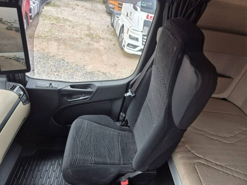 Mercedes Actros
