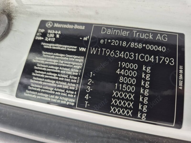 Mercedes Actros