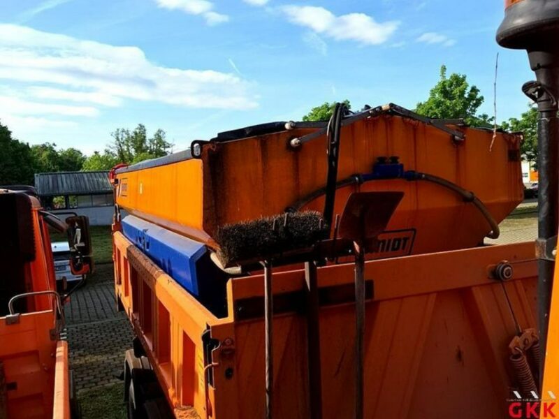 MAN TGA 26.410 6x6 MAN TGA 26.410 6x6 | piaskarka SCHMIDT STRATOS + wywrot MEILLER KIPPER