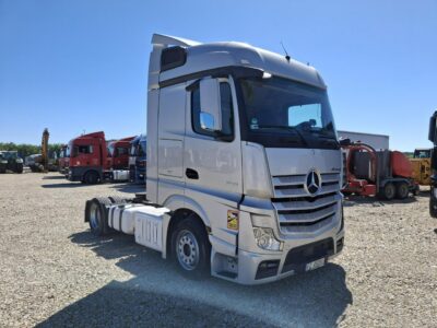 Mercedes Actros