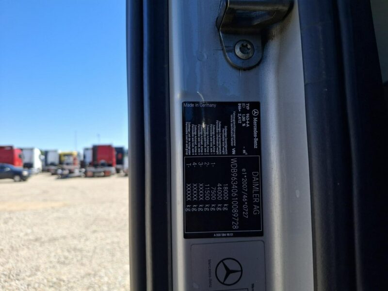 Mercedes Actros