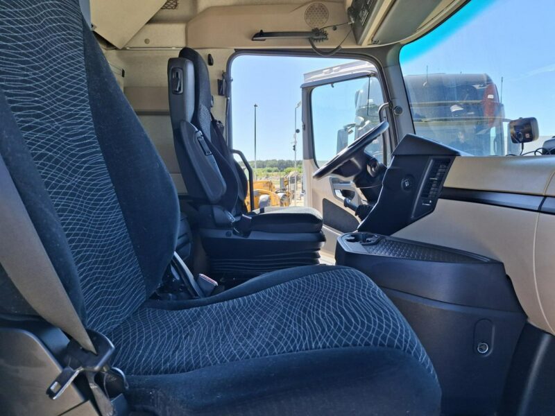 Mercedes Actros