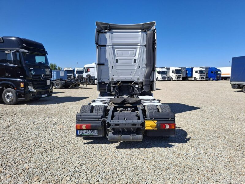 Mercedes Actros