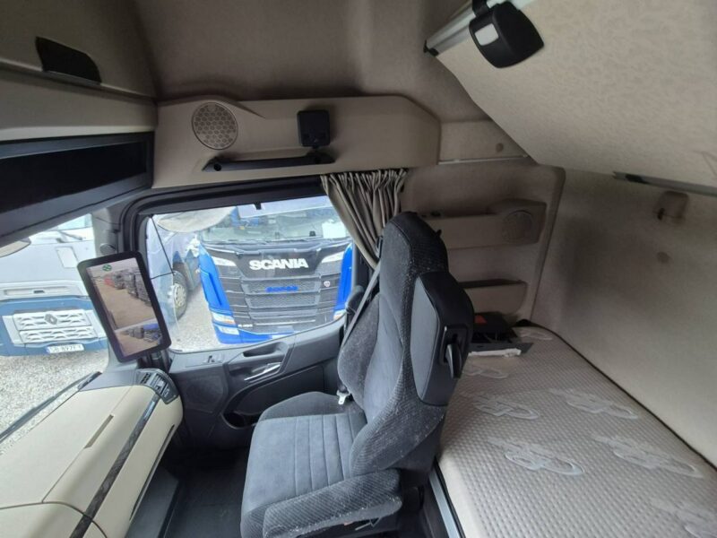 Mercedes Actros