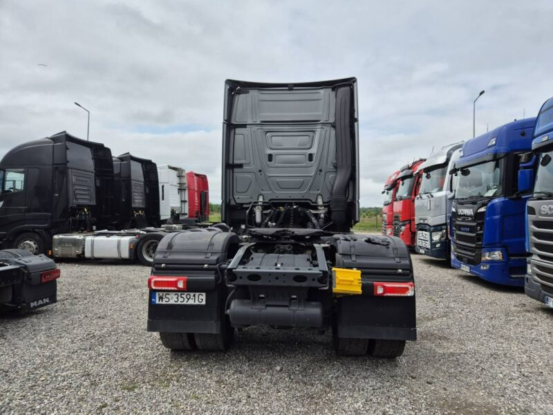 Mercedes Actros