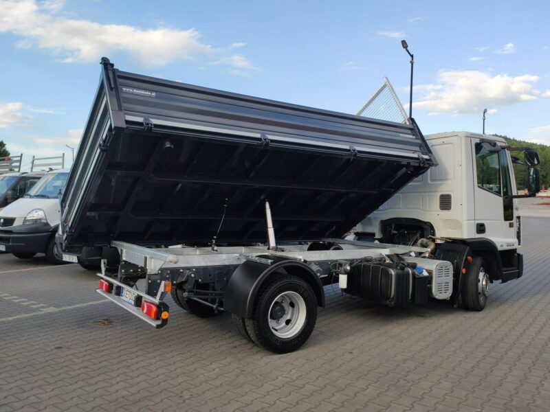 Iveco Eurocargo 80EL18 E5 Super Stan UNIKAT !!! Blokada Mostu Nowa zabudowa Wywrot 3-stronny tył Resor !!!
